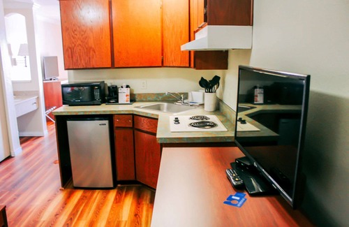 Lake Havasu City Hotel | Rodeway Inn and Suites