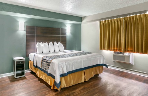 Bristol Hotel | KNIGHTS INN BRISTOL