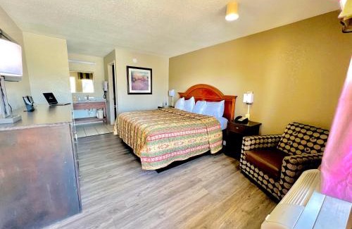 Arcadia Hotel | Rodeway Inn Expo Center