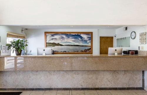 Castaic Hotel | Rodeway Inn Magic Mountain Area