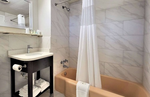 Norfolk - Virginia Beach Hotel | Rodeway Inn