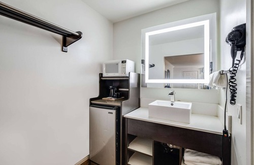 Temecula Hotel | Rodeway Inn Old Town Temecula