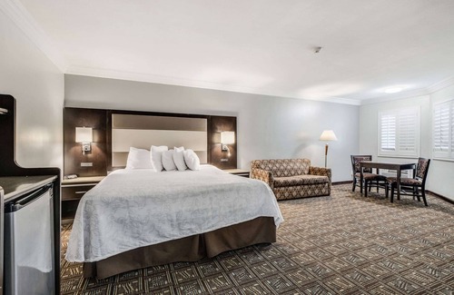 Temecula Hotel | Rodeway Inn Old Town Temecula