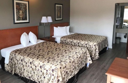 Guasti Hotel | Rodeway Inn Ontario Mills Mall