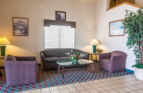 Salem Hotel | Rodeway Inn Salem