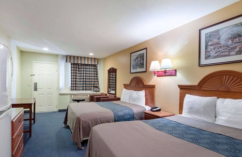 South Houston Hotel | Rodeway Inn South Houston