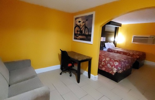 South Central Houston Hotel | Rodeway Inn & Suites Houston near Medical Center