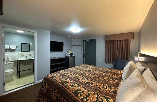 Walhalla Hotel | Rodeway Inn & Suites Walhalla