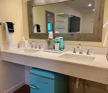 Williams Hotel | Rodeway Inn & Suites Williams Downtowner-Rte 66