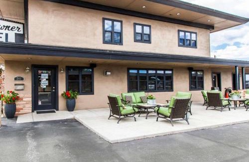 Williams Hotel | Rodeway Inn & Suites Williams Downtowner-Rte 66