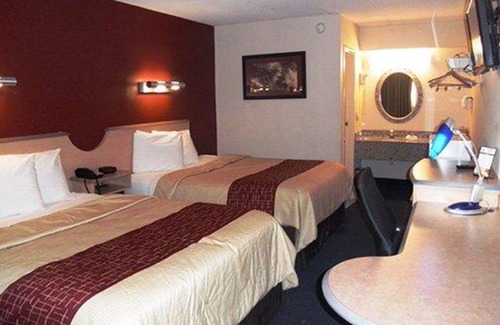 Fort Wayne Hotel | Rodeway Inn