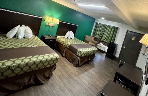 Georgetown Hotel | Rodeway Inn