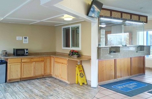 SeaTac Hotel | Rodeway Inn