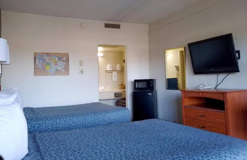 Sumter Hotel | Rodeway Inn