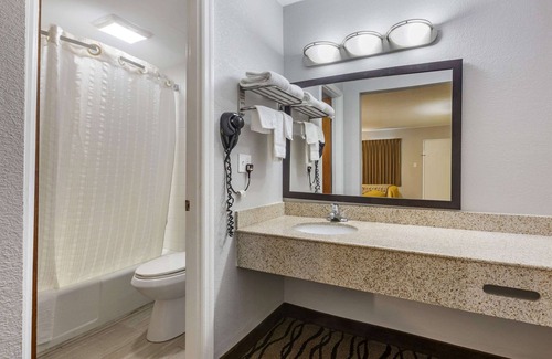 Union Hotel | Rodeway Inn