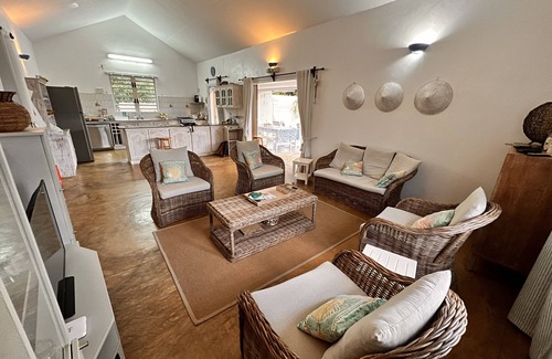 Oyster Bay Villa | Casa / villa / chalet - Montagne Charlot