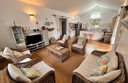 Oyster Bay Villa | Casa / villa / chalet - Montagne Charlot