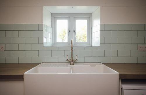 Haverfordwest Casa | Rogeston House - Charming farmhouse in picturesque Pembrokeshire
