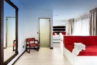 Hispanoamerica Casa | Roisa Hostal Boutique