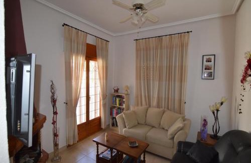 Rojales Villa | Rojales Villa with Jacuzzi