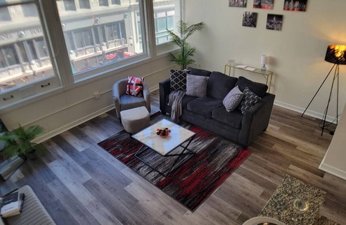 Wholesale District Apartamento | Rojo Loft #4 FREE Parking +Conv & Lucas Skywalk