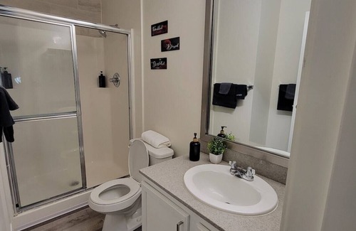 Wholesale District Apartamento | Rojo Loft #4 FREE Parking +Conv & Lucas Skywalk