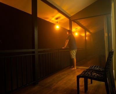Elappara Casa | Roley Stone