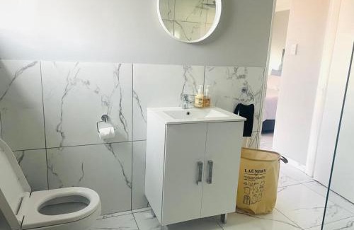 Ekurhuleni Apartamento | Rollers Rest Guesthouse