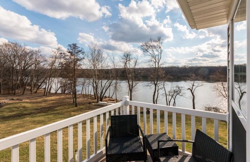 Ottawa Casa | Rollin` on the River #25