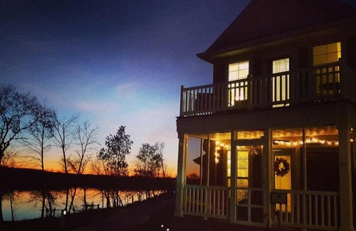 Ottawa Casa | Rollin` on the River #25