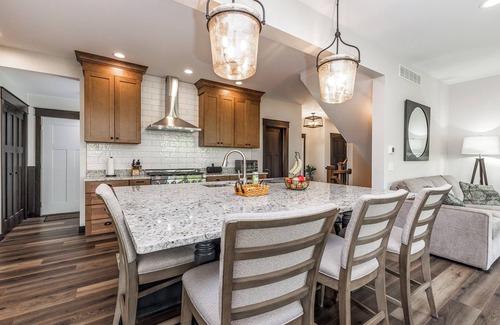 Galena Casa | Rolling Green on Genessee Trail