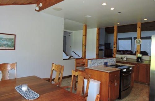 Moultonborough Casa | Rolling Lawns Gorgeous Views plus Private Beach Access AUGUST 23 SPECIAL