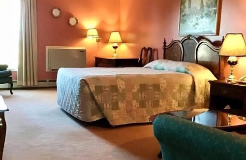 Souris Hotel | Rollo Bay Inn
