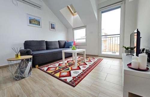 Sremska Mitrovica Apartamento | Roman Apartman