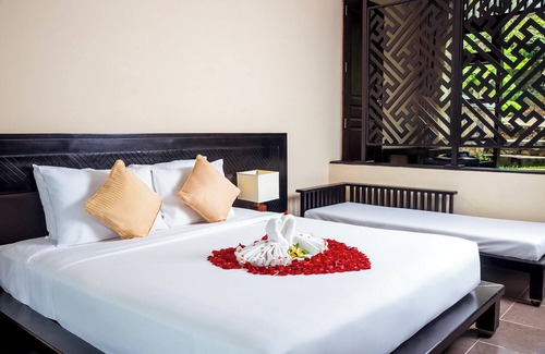 Phu Hai Beach Hotel | Romana Resort & Spa