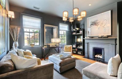 Historic Downtown Savannah Apartamento | Romancing The Jones