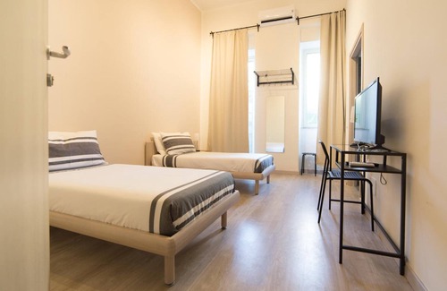 Picanello-Ognina-Barriera-Canalicchio Cama Y Desayuno | Romano Rooms