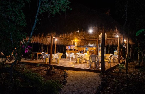 Akumal Cabina | Romantic Getaway in the Jungle with AC