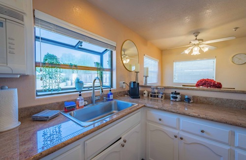 Paso Robles Casa | Romantic 1BR suite at Winery w/Views!