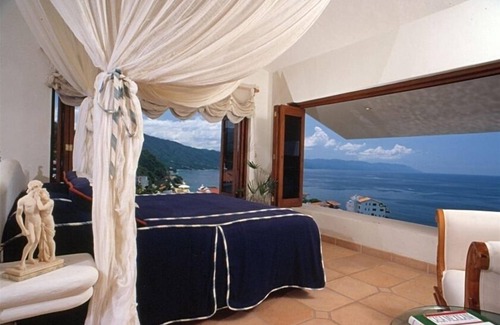 Conchas Chinas Villa | Romántica villa de 3 pisos Magníficas vistas desde 4 Master Suite