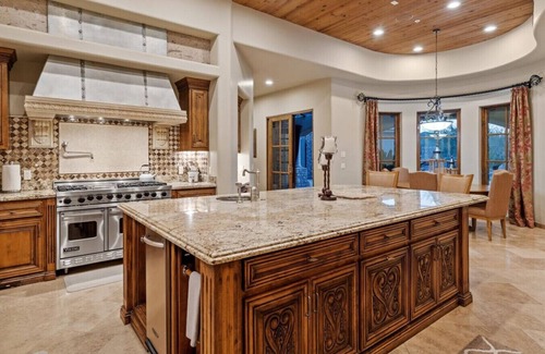 Canyon Ridge Estates Villa | Romantic 4BR Hacienda | Pool, Spa | Close to Town