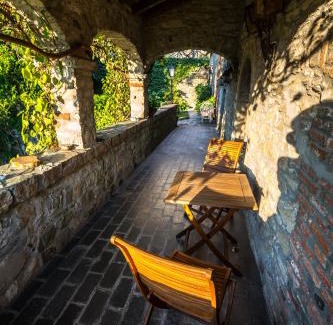 Aigo Villa | Romantic and private guesthouse, with exclusive infinity pool