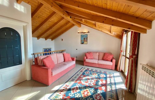 Angera Apartamento | Romantic apartment in lake district