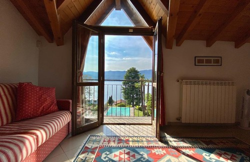 Angera Apartamento | Romantic apartment in lake district