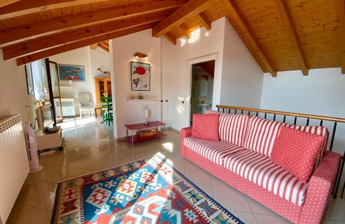 Angera Apartamento | Romantic apartment in lake district