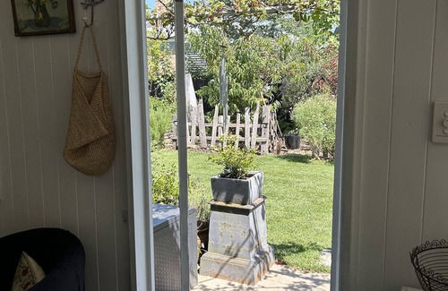 Bowral Casa | Romantic Apple Tree Lane