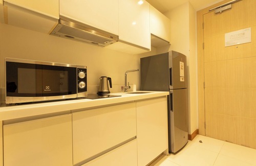 Rawai Condominio | Romantic Beach Bar Fine Dining Swim c109