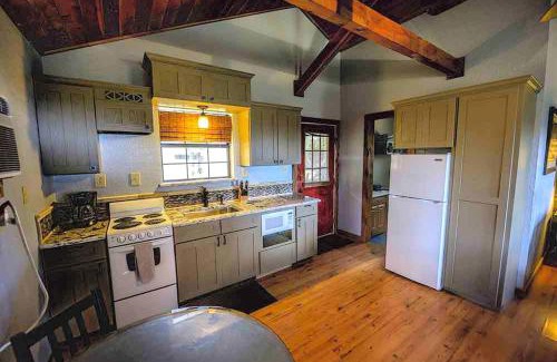 Wimberley Casa | Romantic Cabin Retreat with a Private Hot Tub and Pool in Wimberley, Texas
