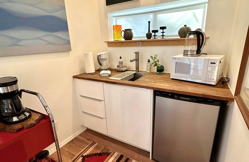Paso Robles Cabaña | Romantic Casita - walking distance to park