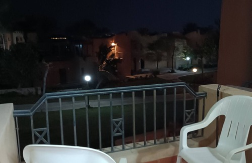 Hurghada Chalet De Esquí | Romantic chalet in 5 star hotel for relaxation and summer vibe